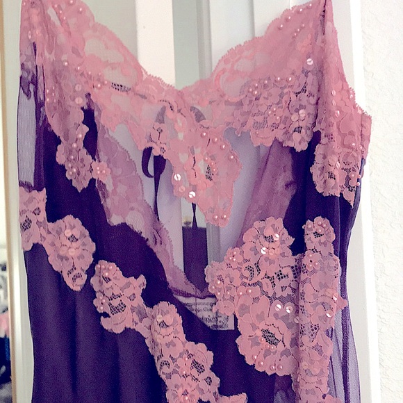 Long silk purple and mauve negligee - Half see-through on sides … - Picture 5 of 17